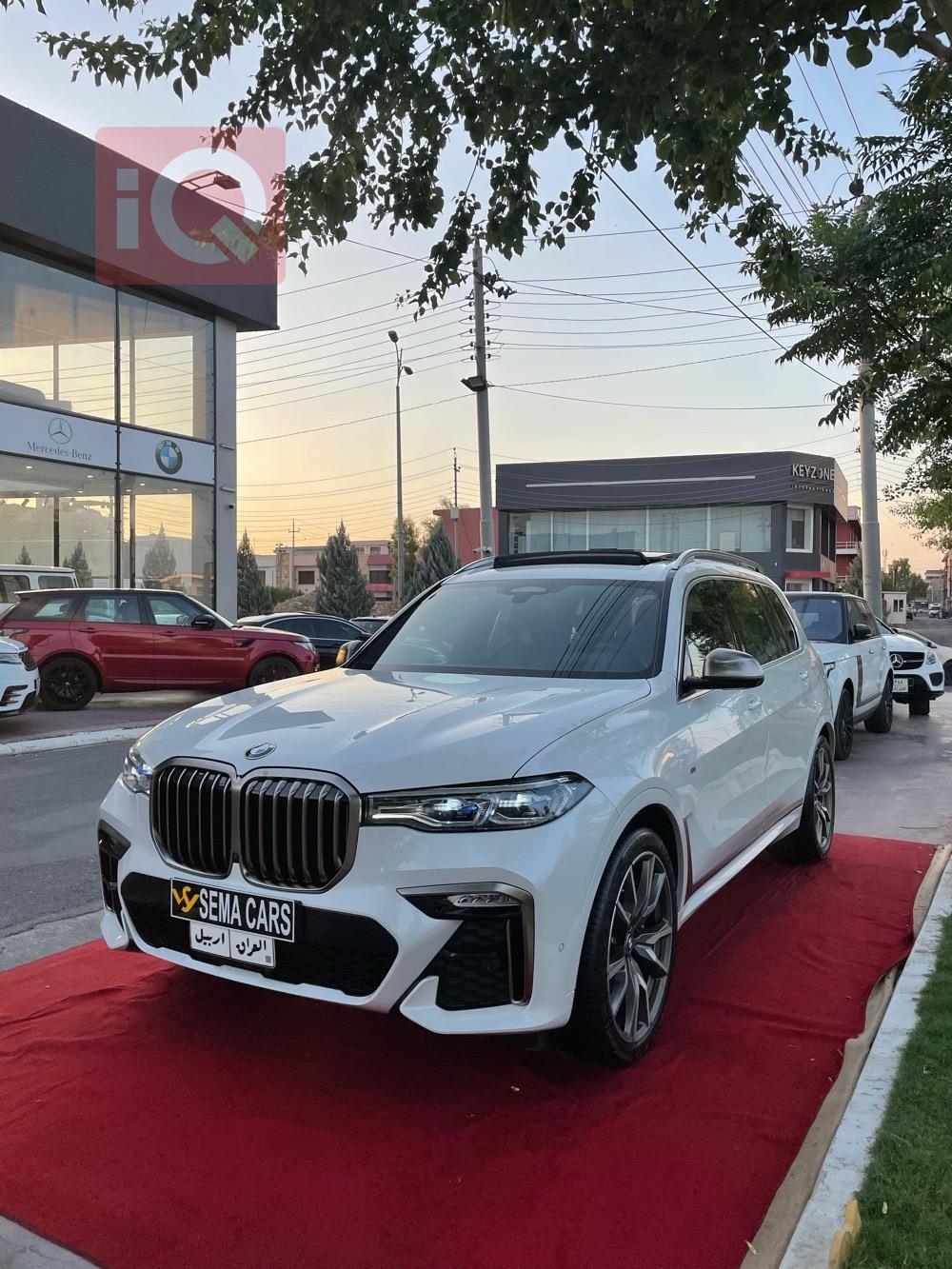 BMW X7